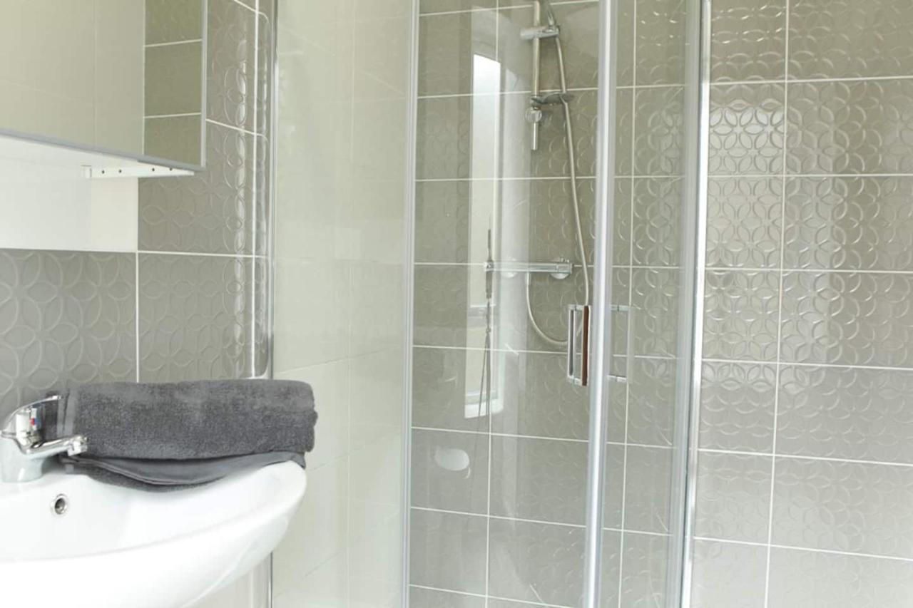 פורטראש Malin View Apartments Port71 מראה חיצוני תמונה