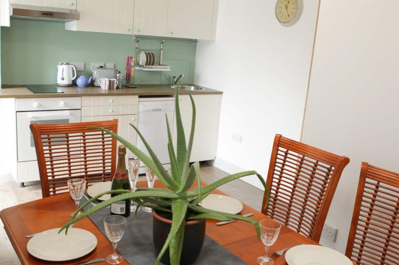 פורטראש Malin View Apartments Port71 מראה חיצוני תמונה