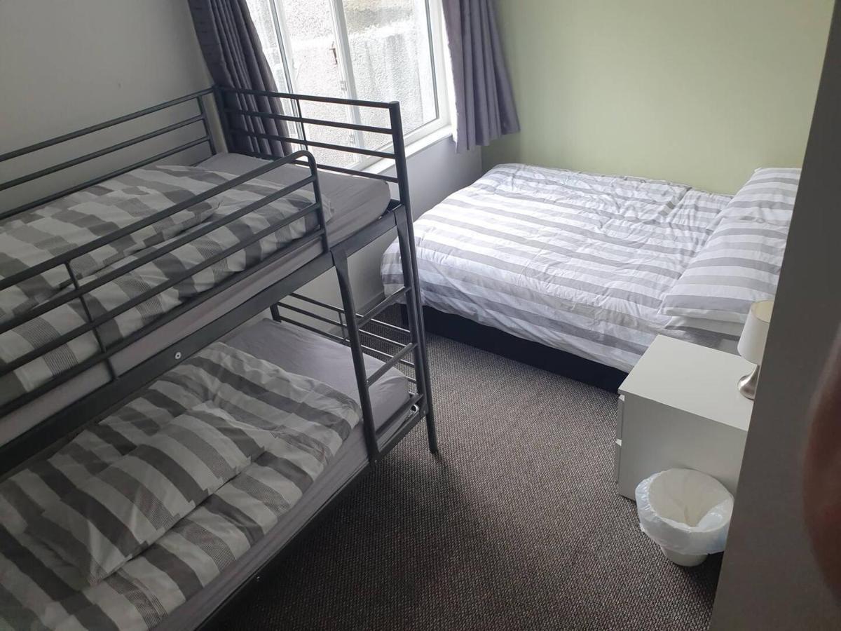 פורטראש Malin View Apartments Port71 מראה חיצוני תמונה