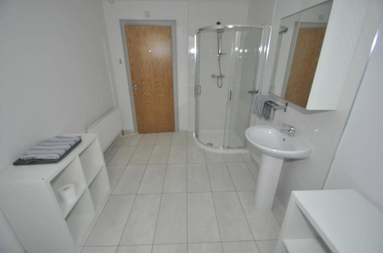פורטראש Malin View Apartments Port71 מראה חיצוני תמונה