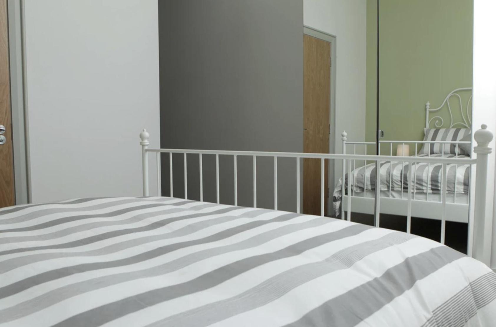 פורטראש Malin View Apartments Port71 מראה חיצוני תמונה